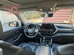 تۆیۆتا هایلاندەر